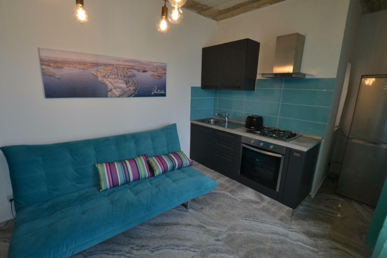 The Penthouse Flat-Terrace&View Apartment เซงเกลอา ภายนอก รูปภาพ